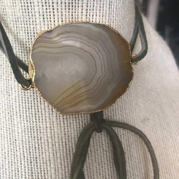 LEATHER AND AGATE STONE CHOKER - Picture 1 of 6